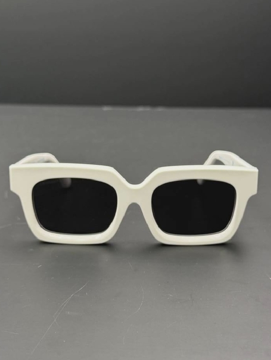 Off-White Other - Off-White Rectangular White Frame Sunglasses with Black Lenses